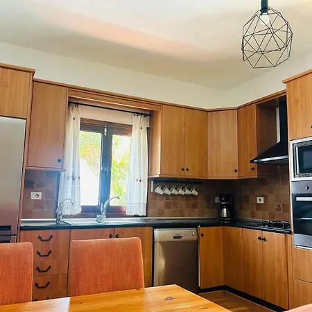 Mountain Sea Views & Pool Moya (Gran Canaria)