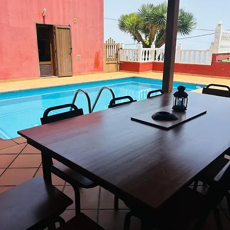 Mountain Sea Views & Pool *