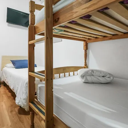 Mountain Sea Views & Pool Appartement