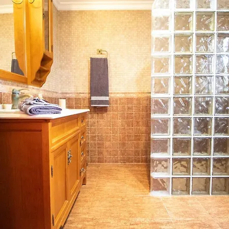Appartamento Mountain Sea Views & Pool *